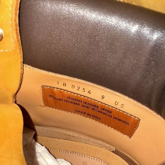 Pharrell Louis Vuitton x Timberland Collab men’s Size 9 - Picture 3 of 8